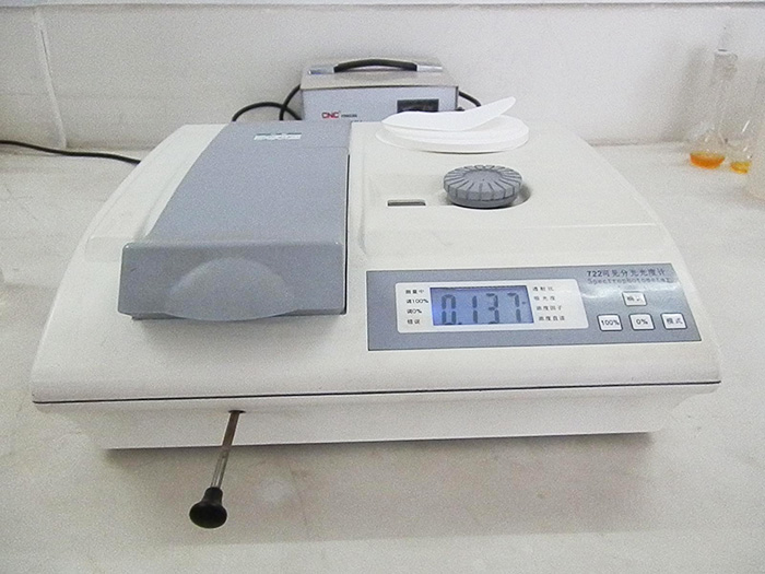 1572943668318733.jpg 722可見分光光度計.jpg